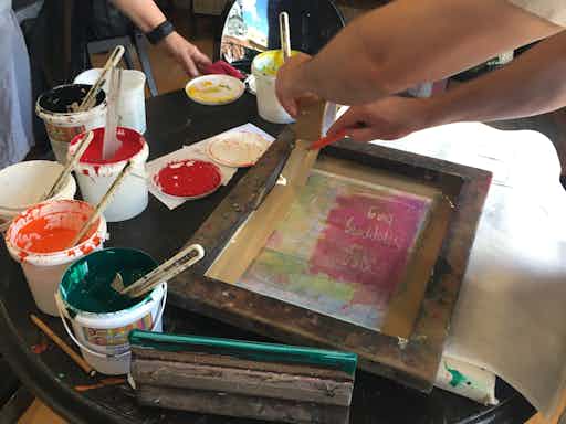 INTRODUCTION TO SCREEN PRINTING
