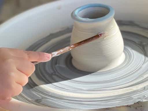 Wheel Throwing Pottery Class – Create & Glaze Your Piece